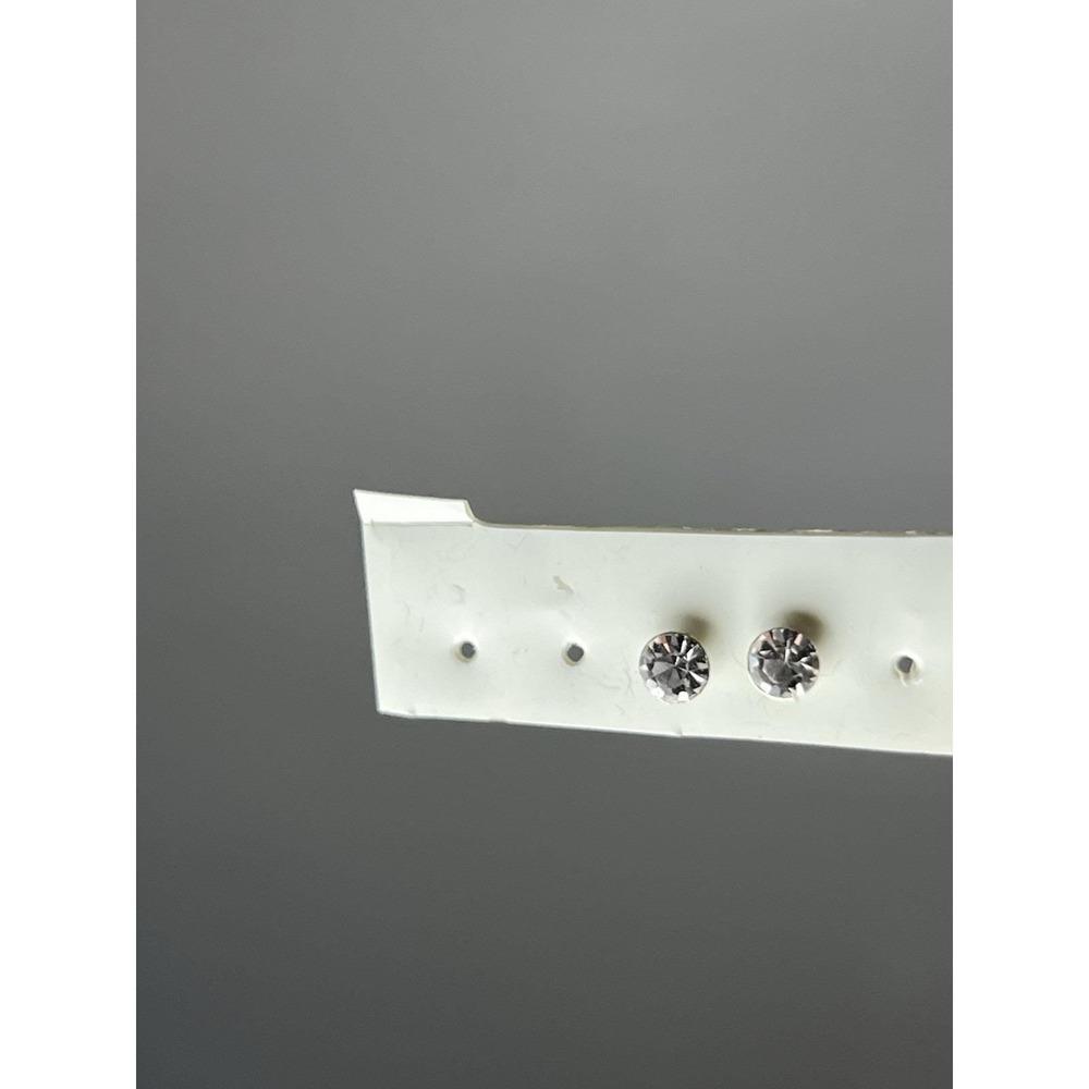Ste-bee Co. Sterling Silver CZ Stud Earring Simple Chiq Jewelry